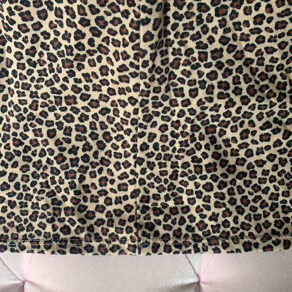 Green Envelope 1x Animal Cowl Neck Top - Picture 9 of 9